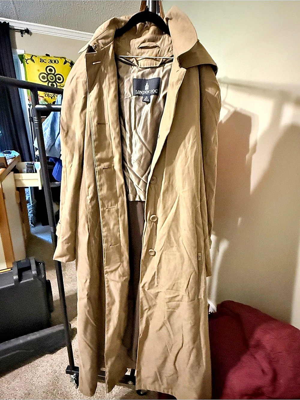 London Fog Women’s 10 Petite Tan Long Trench Rain Coat Hooded Removable Liner